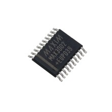 MAX3002 Voltage Level Translator IC