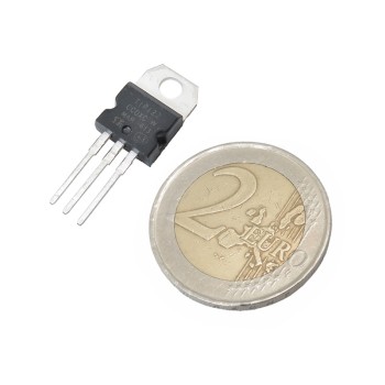 TIP122 Transistor TO-220 Package