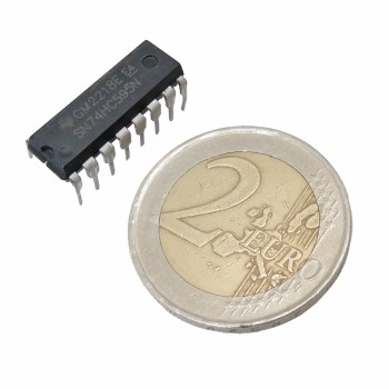 74HC595 Shift Register IC DIP16 Package