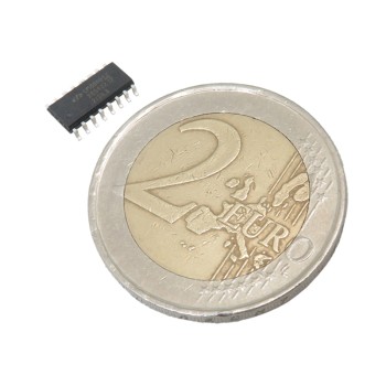 CM6800 IC has SOP-16 package