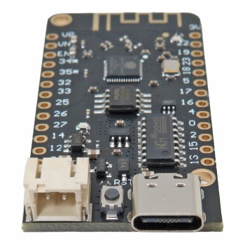 ESP32 development board with Bluetooth and Wi-Fi 4Mb flash memory and CH340G chip